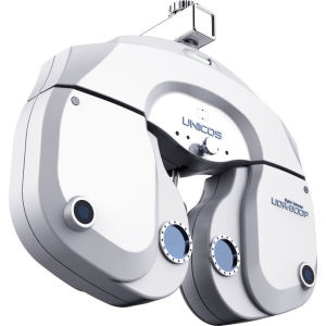 Foropter automatyczny Unicos UDR-800P – urządzenie do komputerowego badania refrakcji i dopasowania soczewek.