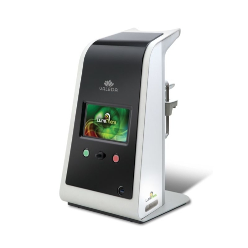 Urządzenie Valeda – system fotobiomodulacji LumiThera do terapii suchej postaci zwyrodnienia plamki żółtej (AMD).